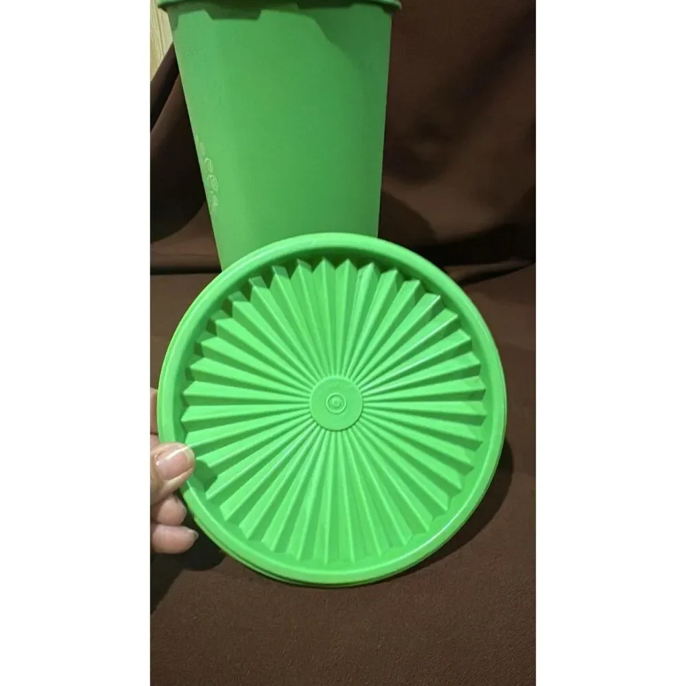 Vintage 70's Tupperware Servalier Apple Green 1222 Tall Storage Container
